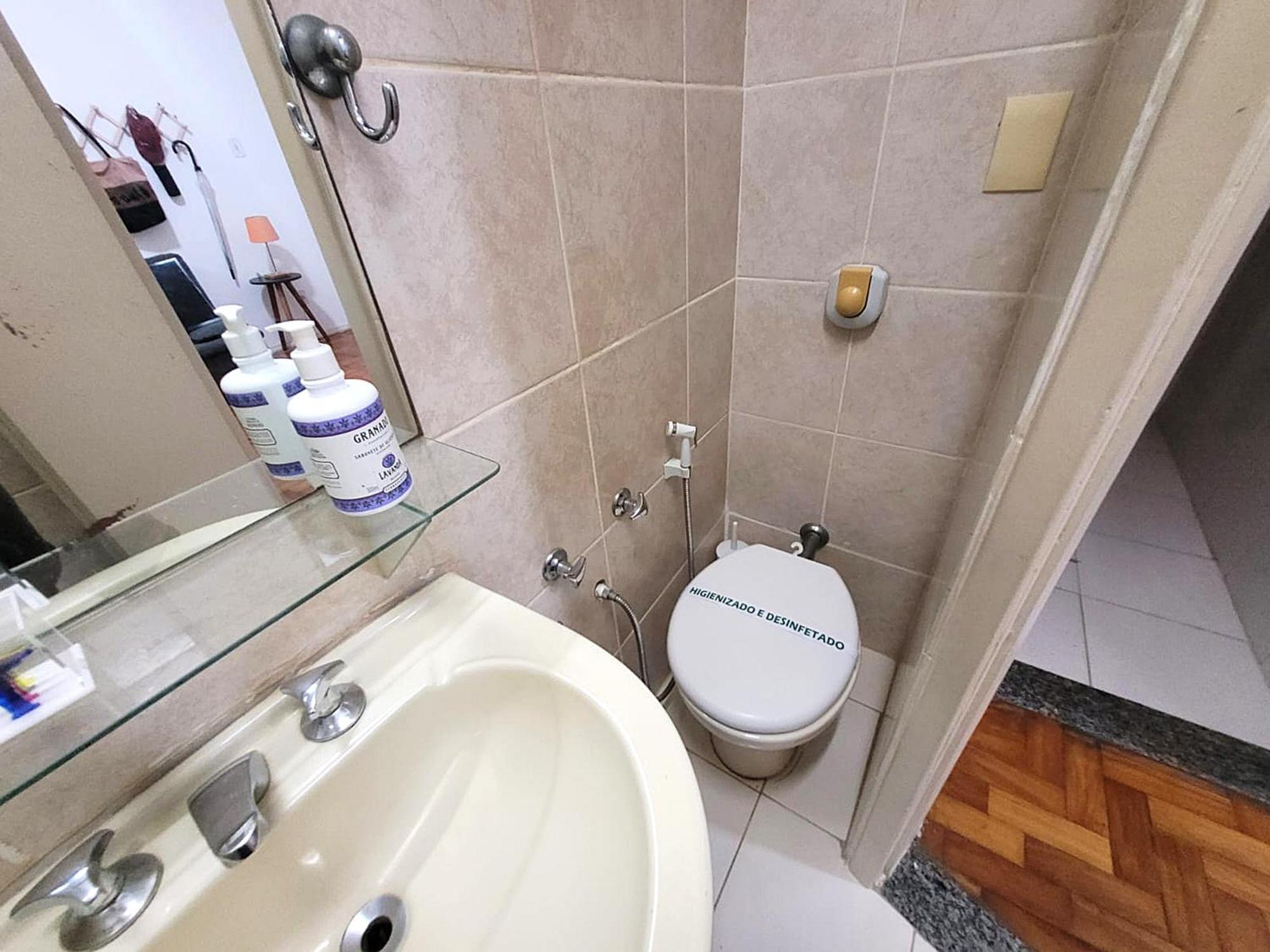 Apartamento E Sala Em Copacabana!